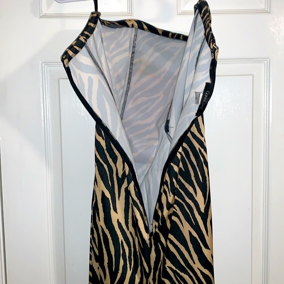 Jessica McClintock strapless tiger print dress. Rhinestones across bust, Size 7 - Picture 7 of 9